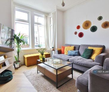 3 bedroom terraced house to rent - Photo 2