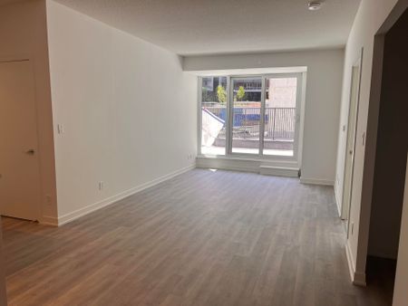 For Lease - 38 Simcoe Promenade N/A Unit# 304, Markham, Ontario - Photo 3