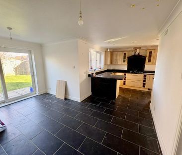 4 bedroom property to rent - Photo 5