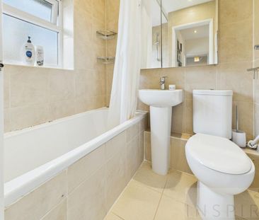 3 bedroom end of terrace house to rent - Photo 6