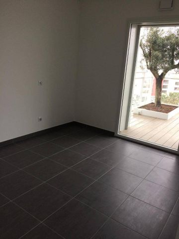 Location appartement récent 2 pièces 42.64 m² à Castelnau-le-Lez (34170) - Photo 4