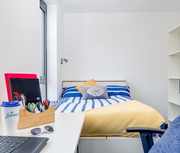 Studio to rent - Photo 1