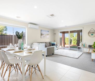 8 Alma Road, - Photo 1
