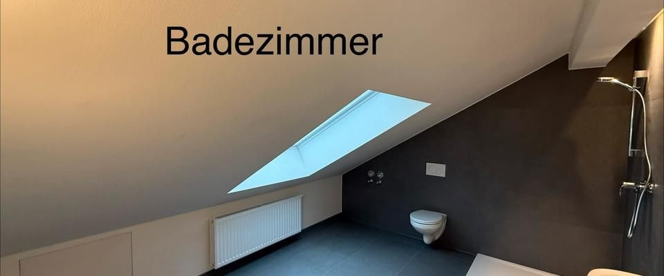 Mietwohnung DG | Ersteinzug nach Kernsanierung | 3 Familien Haus - Photo 1