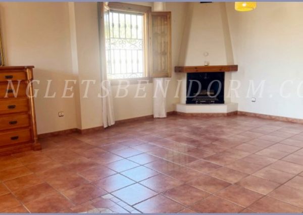 REF. 1654-Finestrat-950€