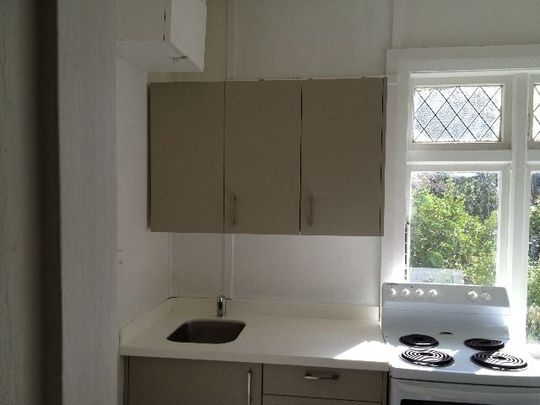 2BR Aro Valley flat - Photo 1