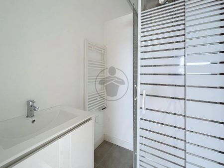 Location Appartement 2 pièces 43 m2 à Saint-Quentin - Photo 5