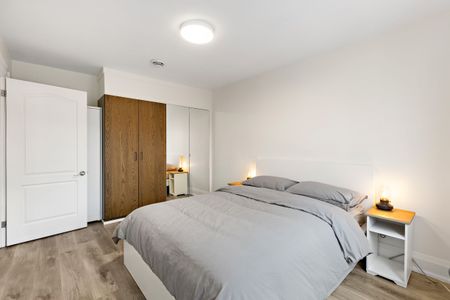 For Lease - 1629 Bayview Avenue, Toronto, Ontario - Photo 2