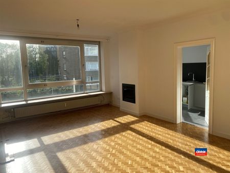 Appartement met 2 slaapkamer, terrasje en gemeenschappelijke tuin - € 895 - Foto 2