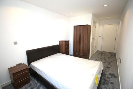 2 bedroom apartment to rent - Photo 4