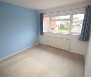 Hollydale Close, Reading, RG2 - Photo 5