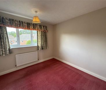 4 bedroom detached house to rent - Photo 5