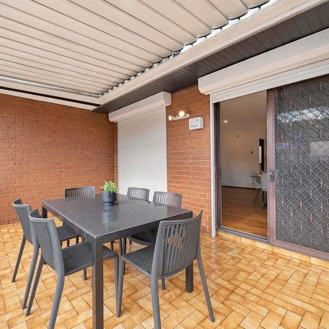 Spacious family gem in prime position - Photo 1