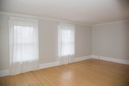 For Lease - 522 Colborne Street Unit# UPPER, Brantford, Ontario - Photo 4