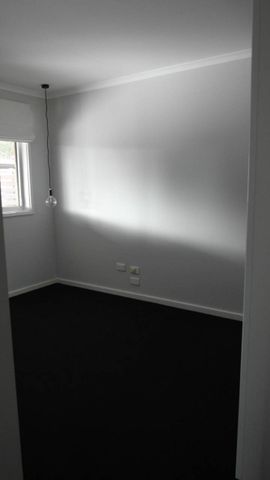 Renovated 3 Bedroom Home - Photo 4