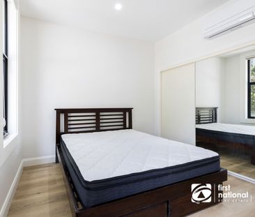 Fully renovated in central location! Furnished - Photo 1