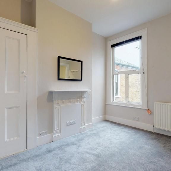 House share to rent - Photo 1