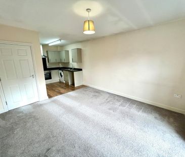 2 bedroom property to rent - Photo 1