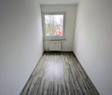 ++ schicke, frisch renovierte 3-Raum Wohnung mit Balkon - sichern S... - Photo 4