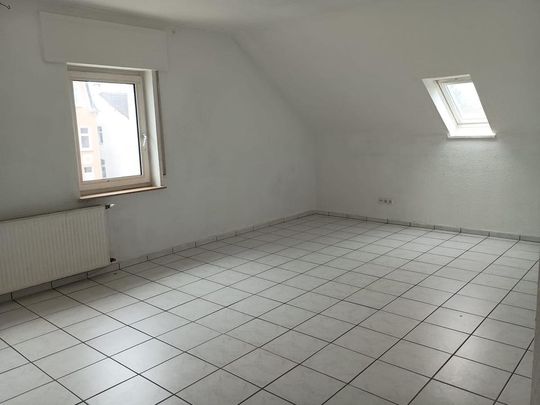 Charmante 3,5 Zimmer-Wohnung in Mülheim – ab sofort frei! - Foto 1