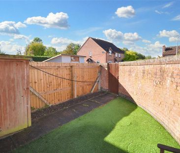 2 bedroom semi-detached house to rent - Photo 1