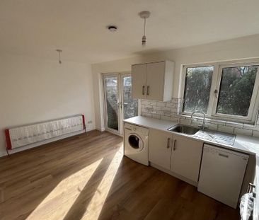 14 Whitehall Mews, Belfast, BT7 3GE - Photo 4