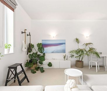 A modern 1 bedroom apartment situated near Waterloo Station with ac... - Photo 5