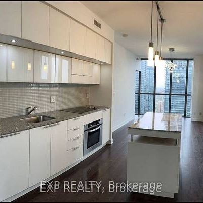 Bloor/Jarvis-Modern Spacious 2Bdrm 2Bath - Photo 1