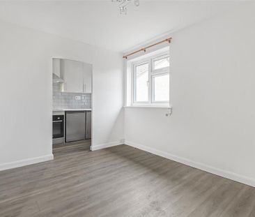 1 bedroom maisonette to rent - Photo 4