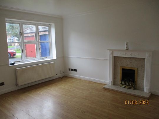 3 bedroom semi-detached house to rent - Photo 1