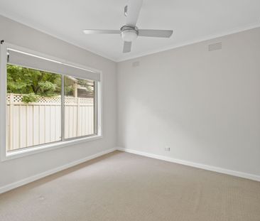 NEAT TWO BEDROOM UNIT - Photo 4