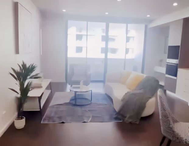 2 bed 2 bath - Photo 1