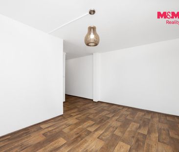 Pronájem bytu 1+1 35 m², Na Lužci 511, Lázně Bohdaneč - Photo 1