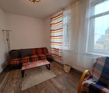 Gepflegte, teilmöblierte Wohnung in 08626 Adorf – ca. 80 m² Wohnflä... - Photo 2