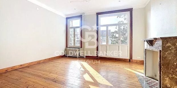Herenwoning te huur in Ukkel voor € 3.300 met 4 slaapkamers - Photo 1