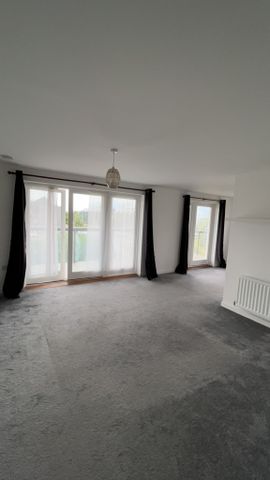 Spacious 1 bedroom flat in Barking Riverside for rent ( With a large balcony) - Photo 5