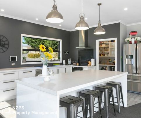 318 Brighton Road, Waldronville - Photo 1