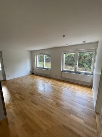 Åbrovägen, Farsta - Photo 2