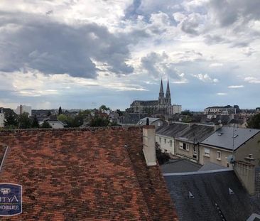 Location Appartement 4 pièces 119m² CHATEAUROUX 36000 - Photo 4