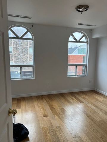 For Lease - 1431 & 1433 Gerrard Street, Toronto, Ontario - Photo 2