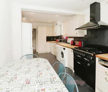 4 bedroom terraced house to rent - Photo 5