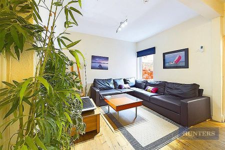 3 bedroom terraced house to rent - Photo 2