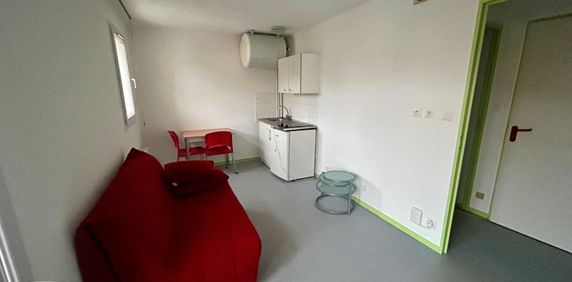 Location Appartement 1 pièce 23m² AUBIERE 63170 - Photo 2