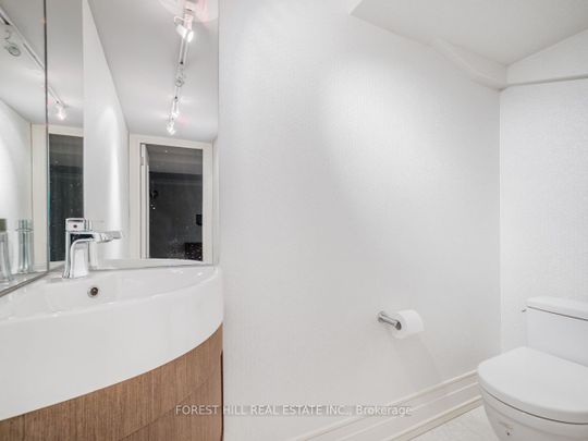 For Lease - 19 Vesta Drive, Toronto, Ontario - Photo 1