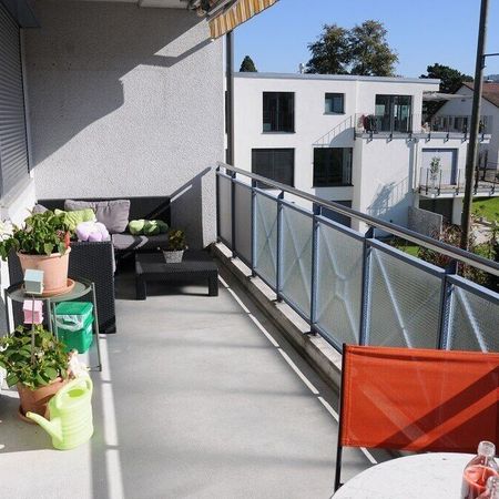 VIVRE CONFORTABLEMENT À BÜLACH - Foto 3