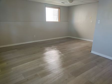 357 Toronto St, Regina - Photo 4