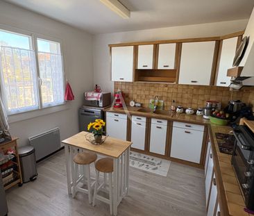 Location Appartement 3 pièces 85m² - Photo 5