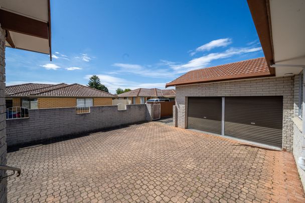 Charming Home in the Heart of Glenorchy - Photo 1