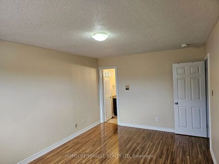 Property For Lease | E9261439 - Photo 4