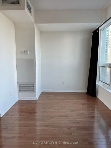 18 Yonge Street #2905 - Photo 4